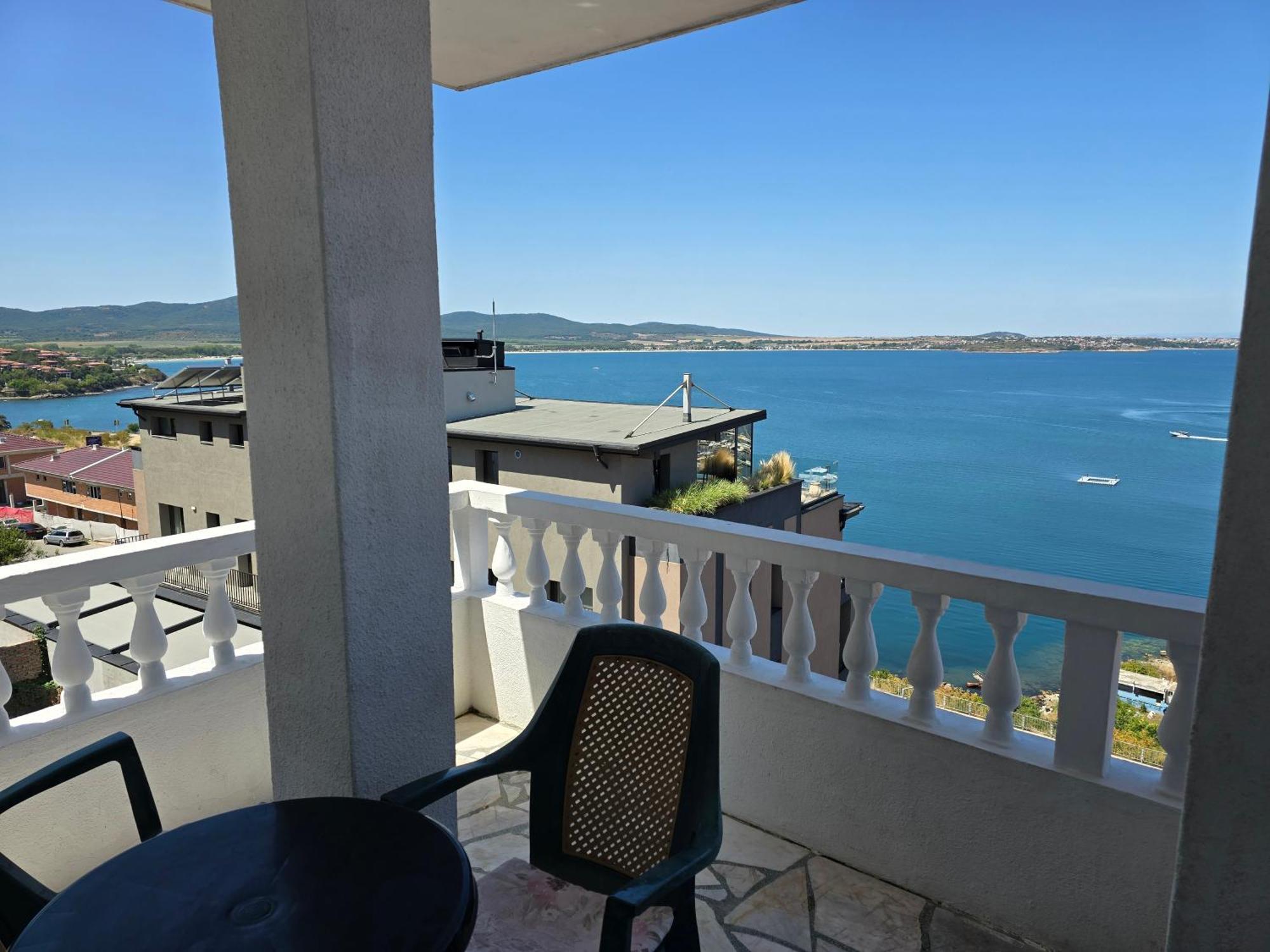 Orion Guest House 3* Sozopol