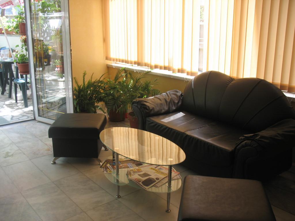 Orion Guest House 3* Sozopol